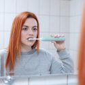 how to clean your own teeth like a hygienist